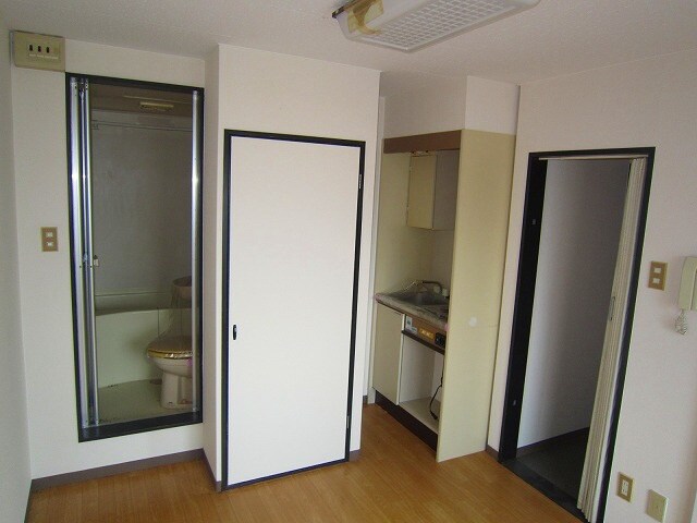 物件内観写真12　(居室)