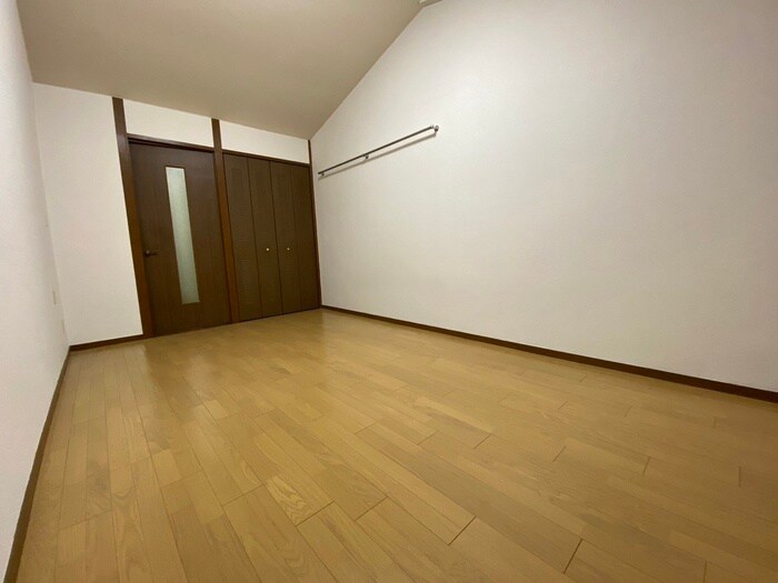 物件内観写真10　(居室)