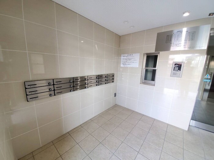 物件外観写真4　(建物設備)