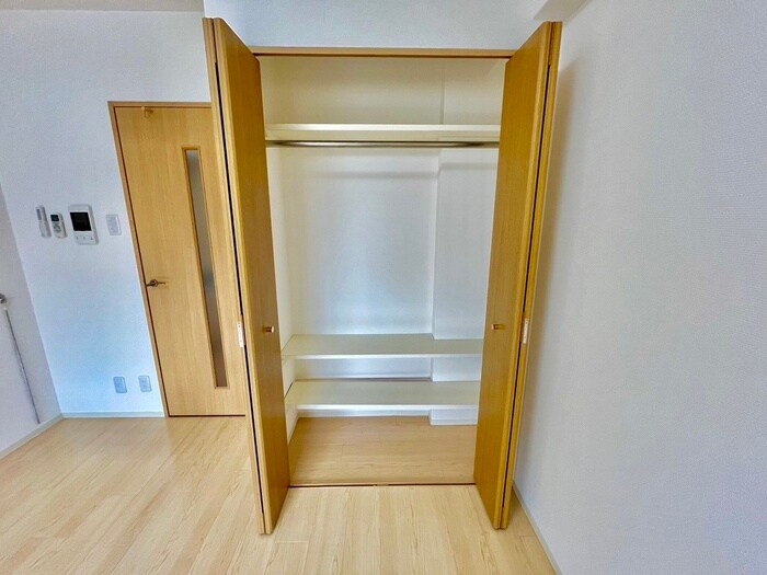 物件内観写真15　(収納)