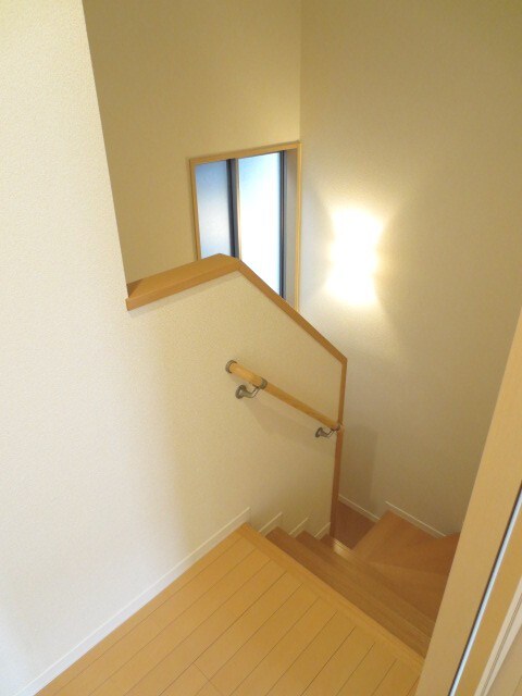 物件内観写真13　(廊下)