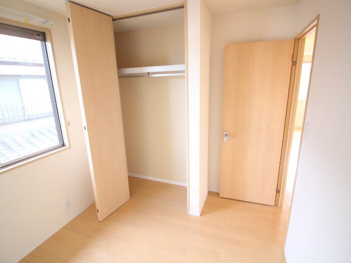 物件内観写真19　(居室)