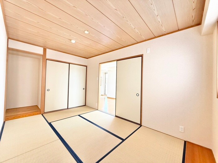 物件内観写真9　(居室)