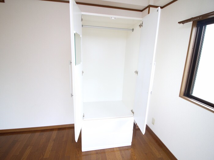 物件内観写真13　(収納)