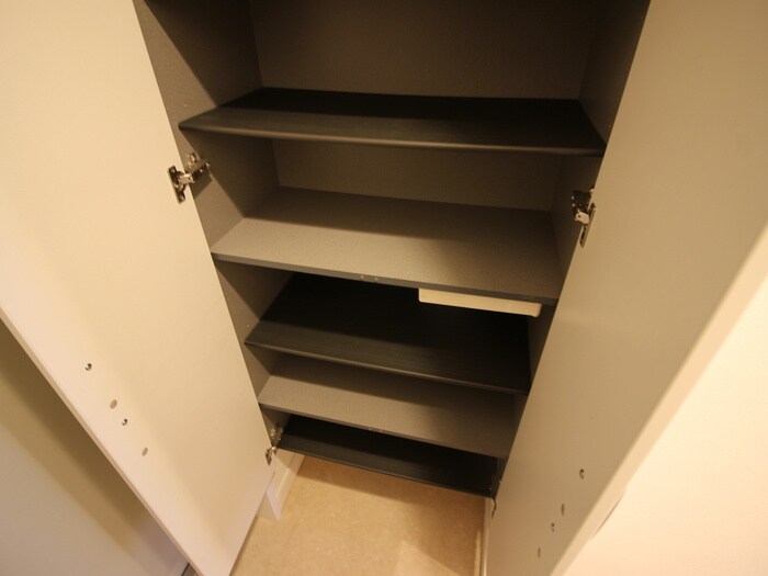 物件内観写真15　(靴箱)