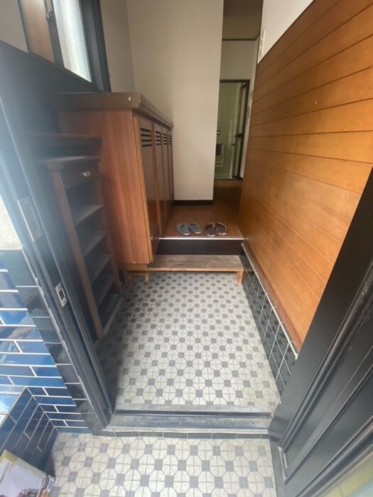 物件内観写真22　(玄関)