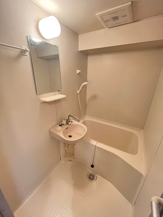 物件内観写真10　(バス／シャワールーム等)