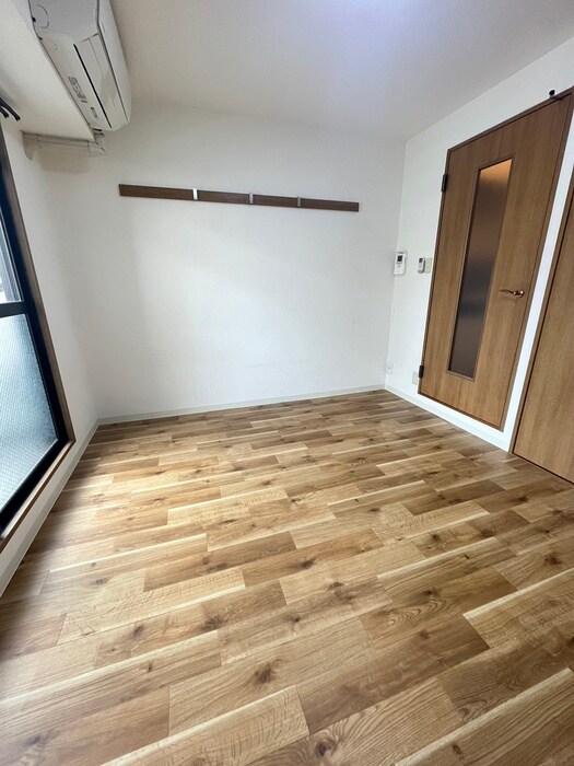 物件内観写真13　(居室)