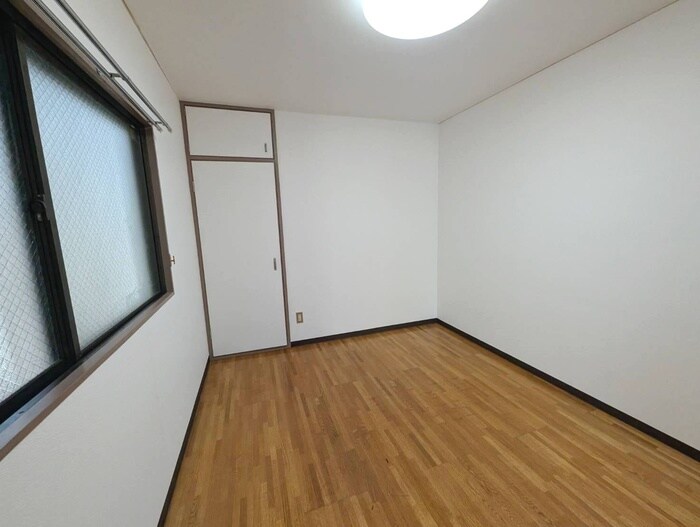 物件内観写真11　(居室)