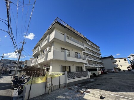 ハイツイレブン１号館外観写真