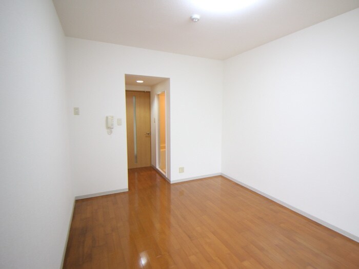 物件内観写真13　(居室)