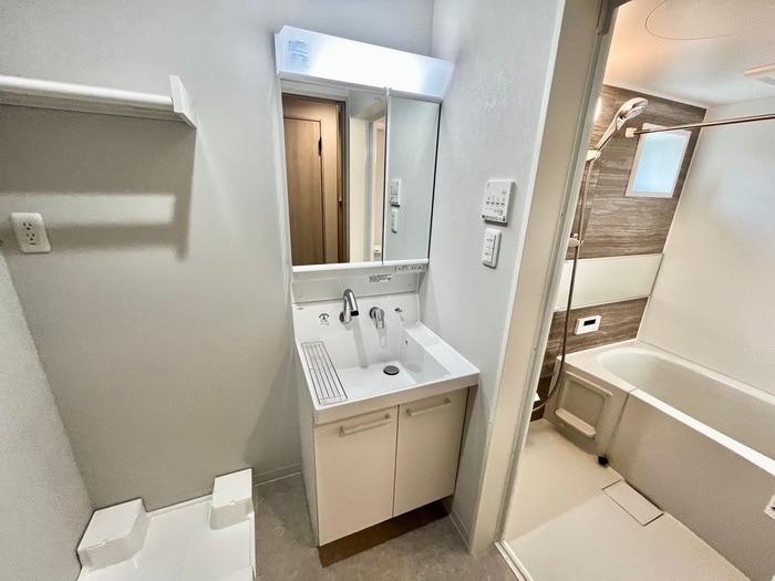 物件内観写真9　(洗面)