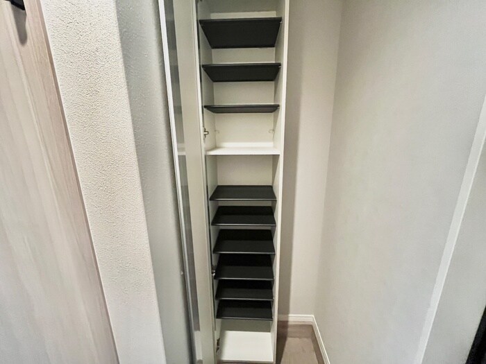 物件内観写真17　(靴箱)