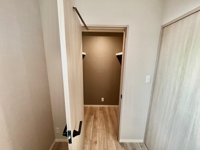 物件内観写真17　(収納)