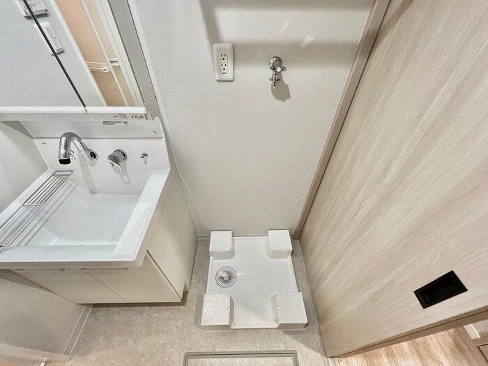 物件内観写真20　(洗濯機置場)