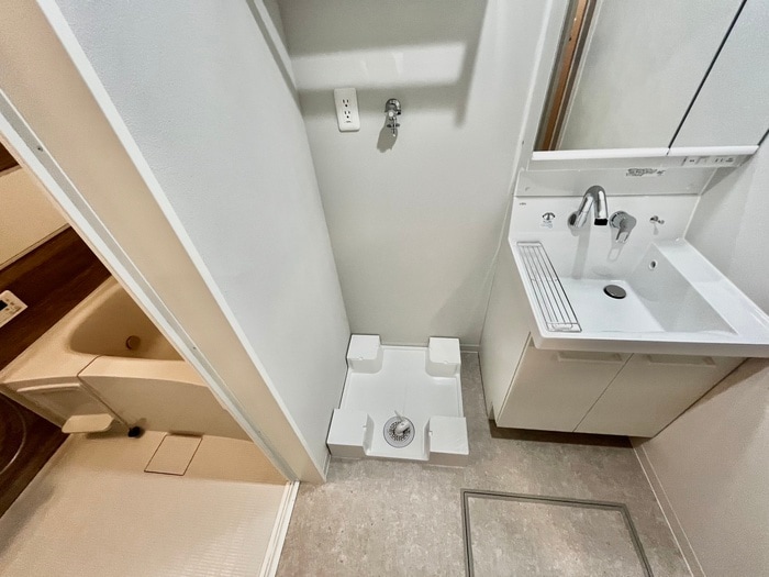 物件内観写真20　(洗濯機置場)