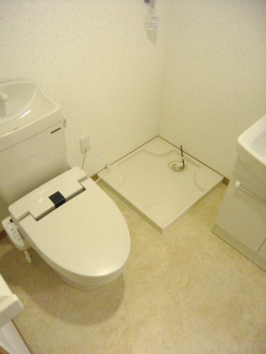 物件内観写真11　(トイレ)