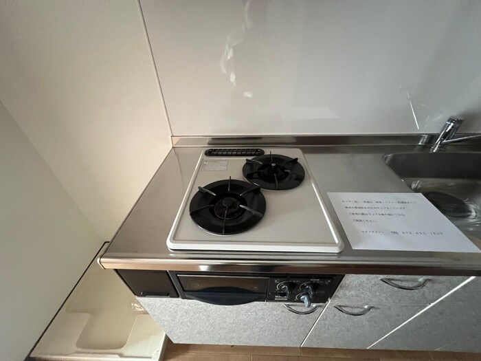 物件内観写真11　(洗濯機置場)