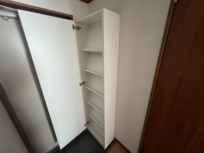 物件内観写真18　(靴箱)