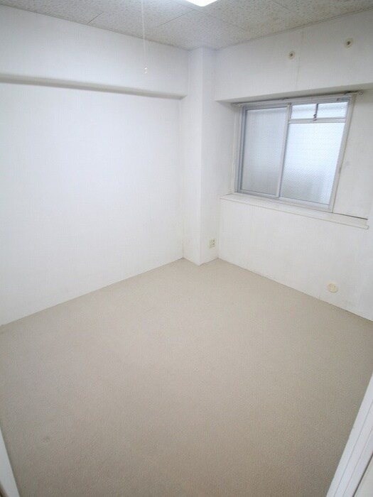 物件内観写真15　(居室)