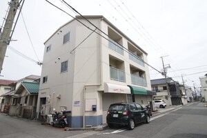 タキノハイツ外観写真