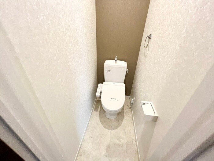 物件内観写真17　(トイレ)