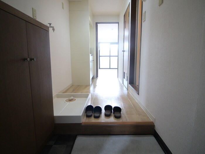 物件内観写真7　(廊下)