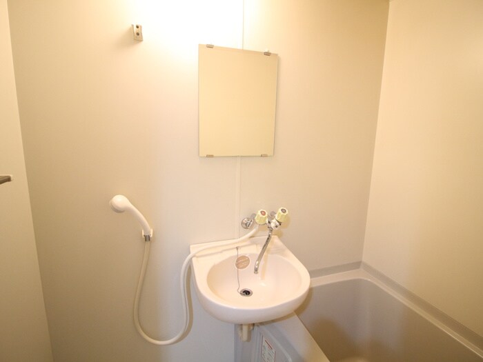 物件内観写真11　(洗面)