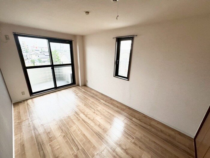 物件内観写真14　(居室)