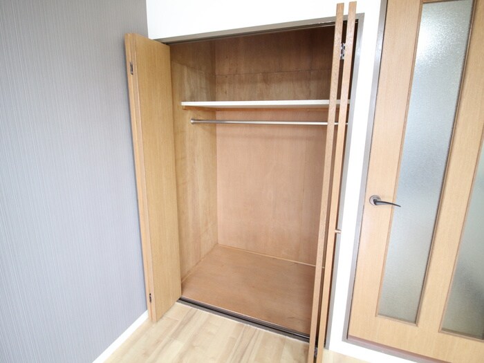 物件内観写真18　(収納)