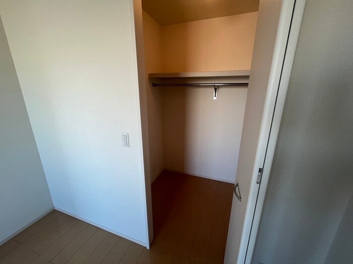 物件内観写真20　(収納)