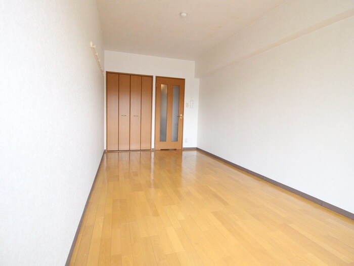 物件内観写真6　(居室)