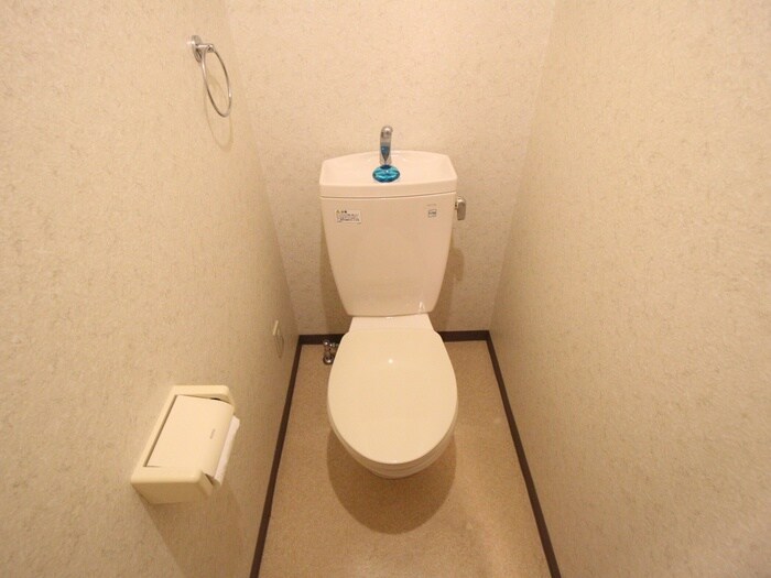 物件内観写真10　(トイレ)