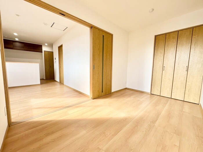 物件内観写真9　(居室)