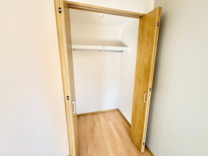 物件内観写真10　(収納)