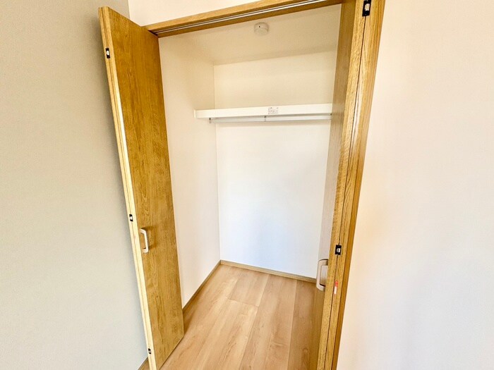 物件内観写真11　(収納)