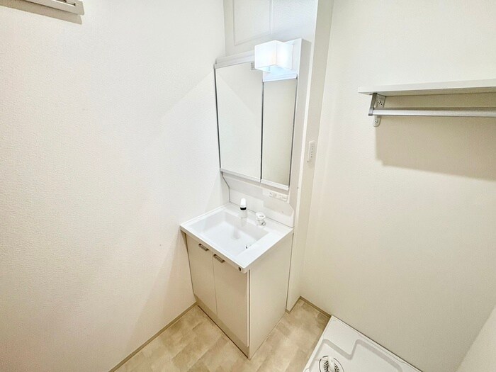 物件内観写真12　(洗面)