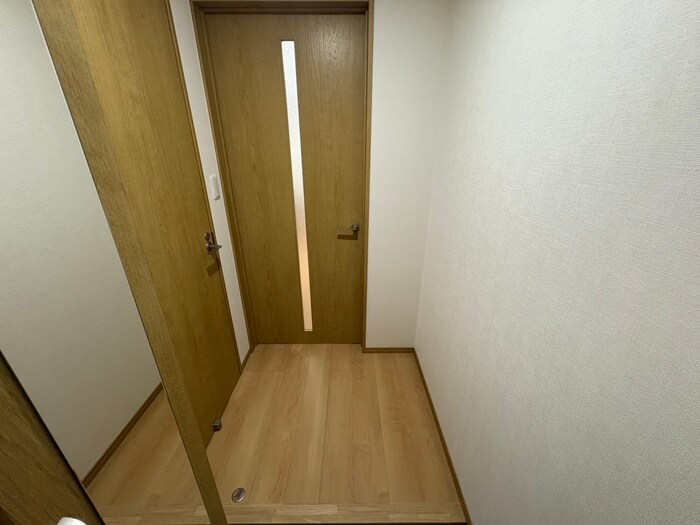 物件内観写真17　(廊下)