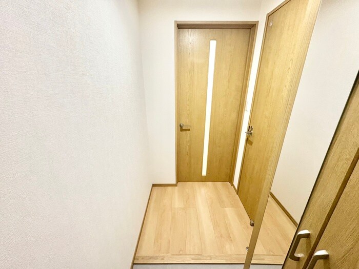 物件内観写真18　(廊下)