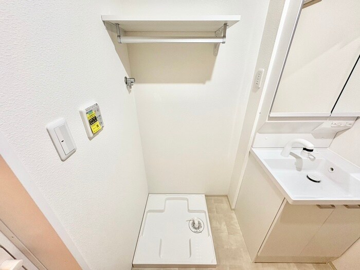 物件内観写真19　(洗濯機置場)