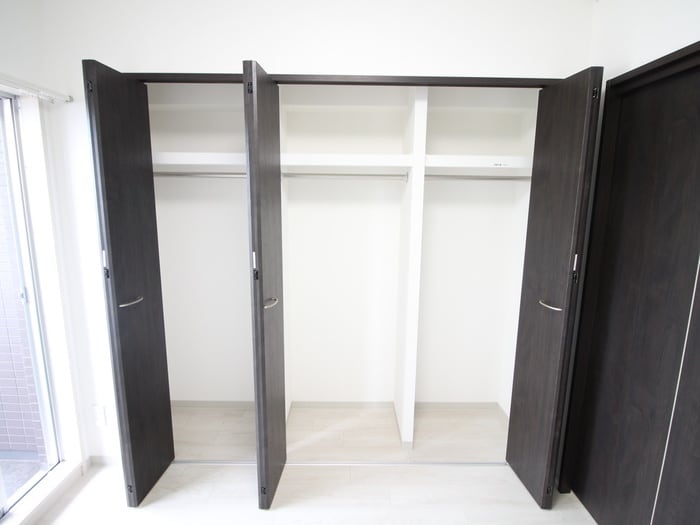 物件内観写真15　(収納)