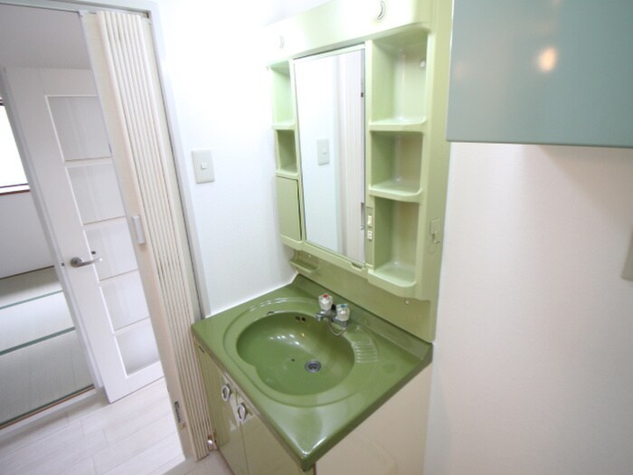物件内観写真10　(洗面)