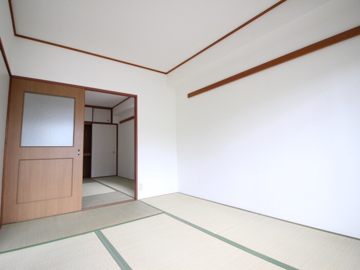 物件内観写真18　(居室)