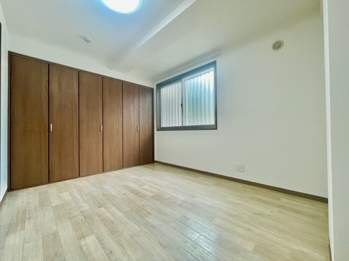 物件内観写真9　(居室)