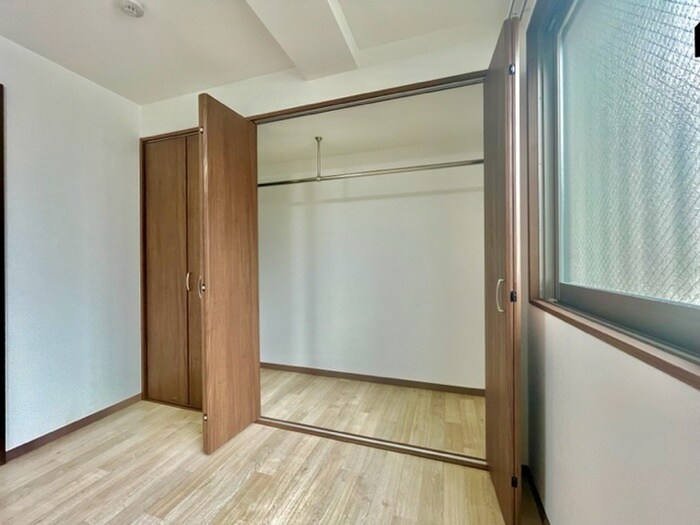 物件内観写真11　(収納)