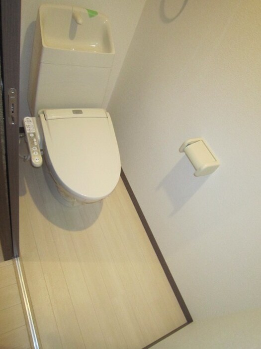 物件内観写真11　(トイレ)