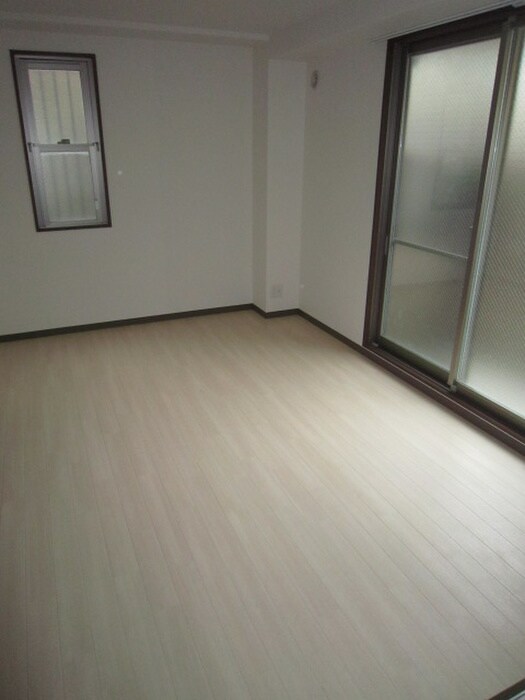 物件内観写真14　(居室)