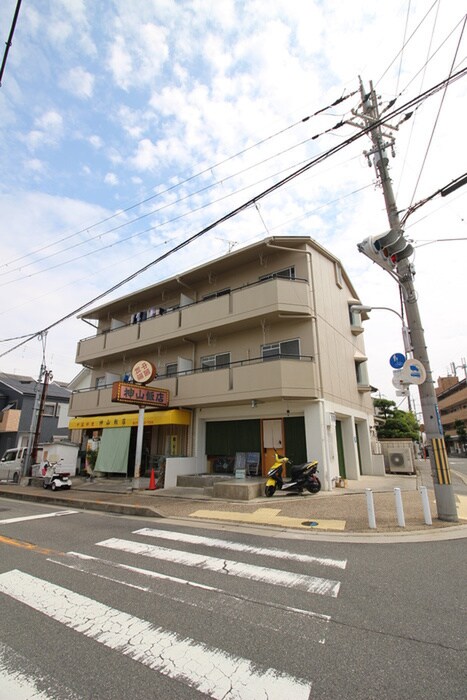 物件外観写真5　(外観写真)