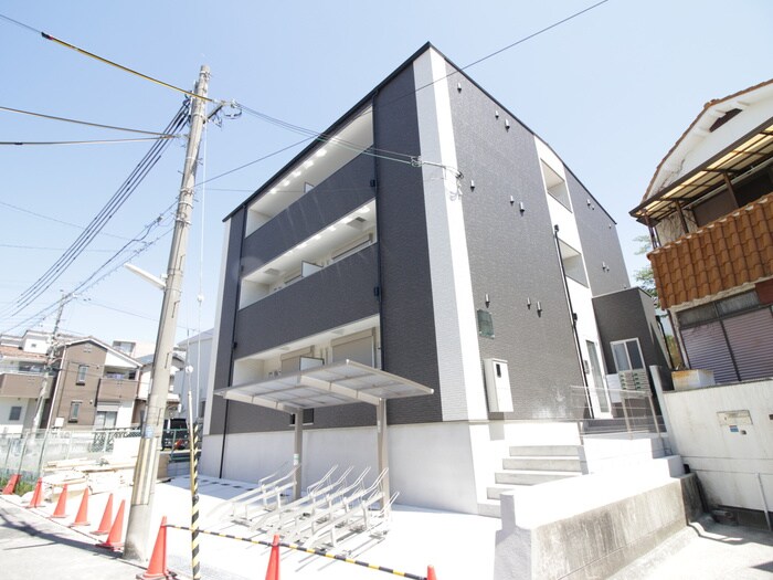 物件外観写真3　(周辺環境)