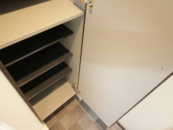 物件内観写真17　(靴箱)